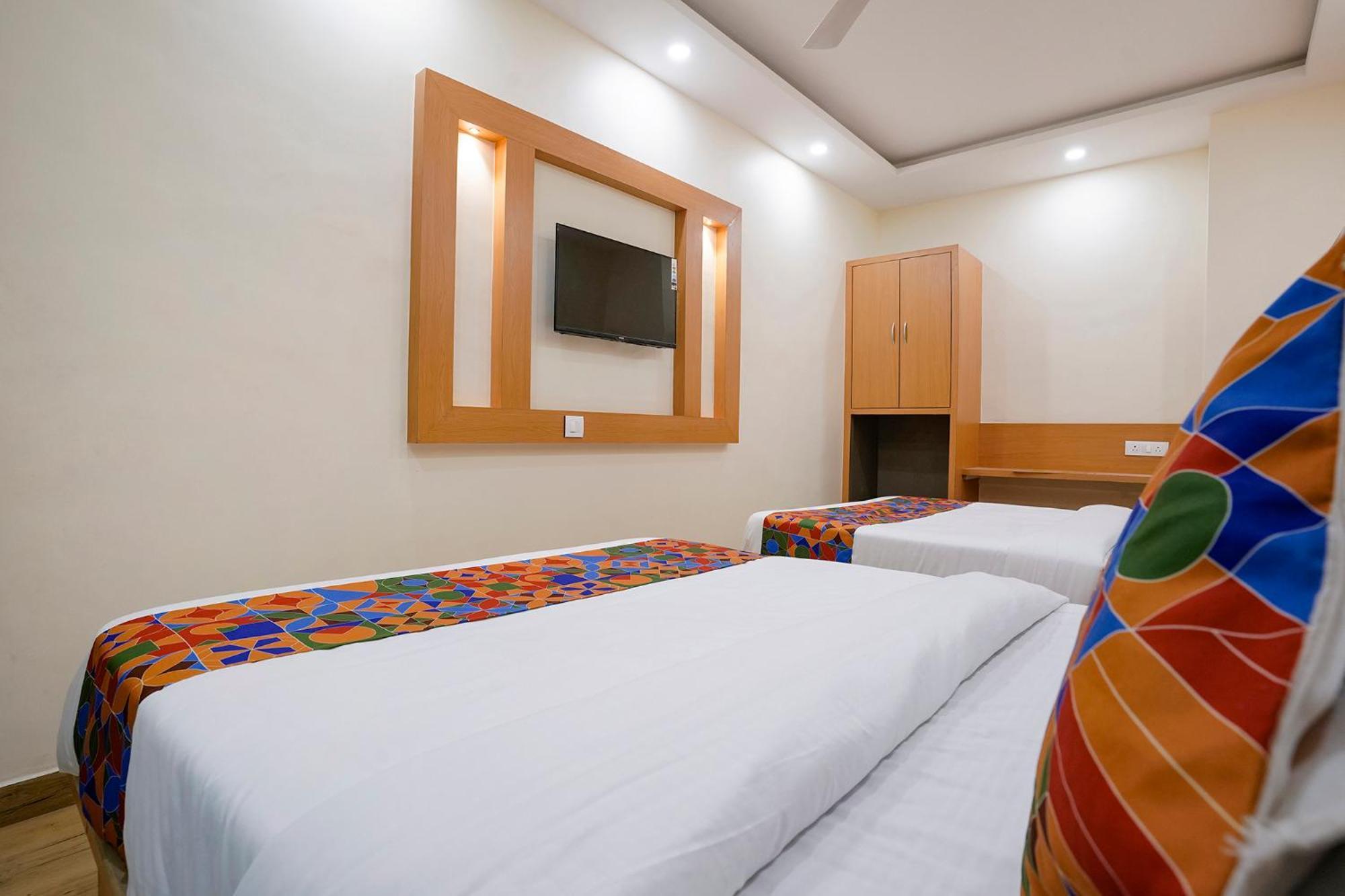 Fabhotel 7 Square - Nr Bkc Bombaj Zewnętrze zdjęcie